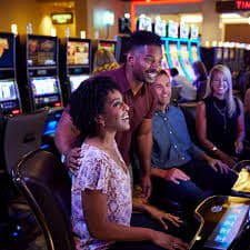 7spin live casino baccarat table showing a winning hand for a Filipino player